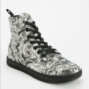 Dr. Martens Hackney in Black+Grey Skull & Roses Print Fine CanvaS